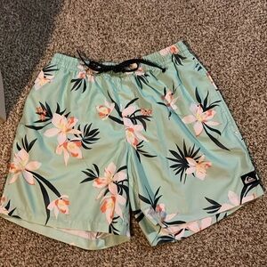 Quicksilver men’s swimsuit, size Medium